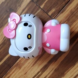 Hello Kitty figure